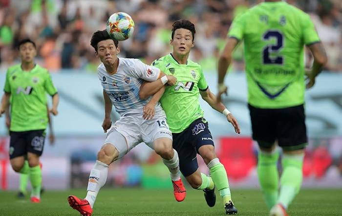 Soi k&egrave;o b&oacute;ng đ&aacute; H&agrave;n Quốc h&ocirc;m nay 7/9: Jeonbuk Motors vs Seoul