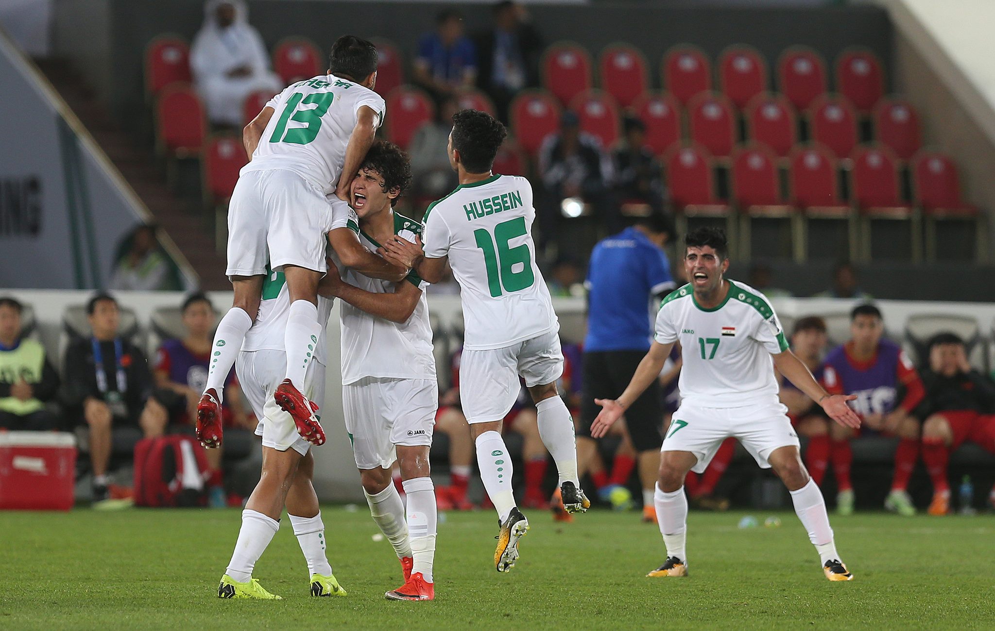 Iraq vs Hồng K&ocirc;ng (23h 10/10): Đi t&igrave;m chiến thắng đầu ti&ecirc;n