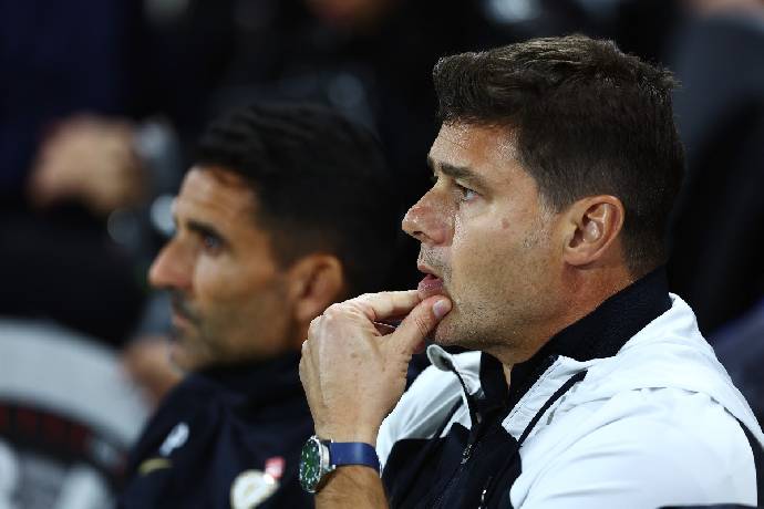 Pochettino: 'T&ocirc;i tin một chiếc xe, nhưng kh&ocirc;ng tin người l&aacute;i'