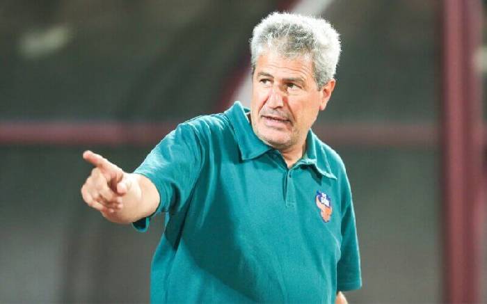 HLV Ấn Độ tuy&ecirc;n bố đanh th&eacute;p trước khi gặp đội tuyển Việt Nam