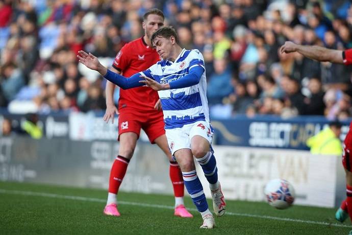 Nhận định, soi k&egrave;o Reading vs MK Dons, 1h00 ng&agrave;y 8/10: Điểm tựa s&acirc;n nh&agrave;