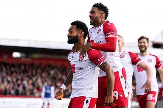 Nhận định, soi k&egrave;o Stevenage vs Bromley, 1h00 ng&agrave;y 8/10: Kh&oacute; c&oacute; bất ngờ