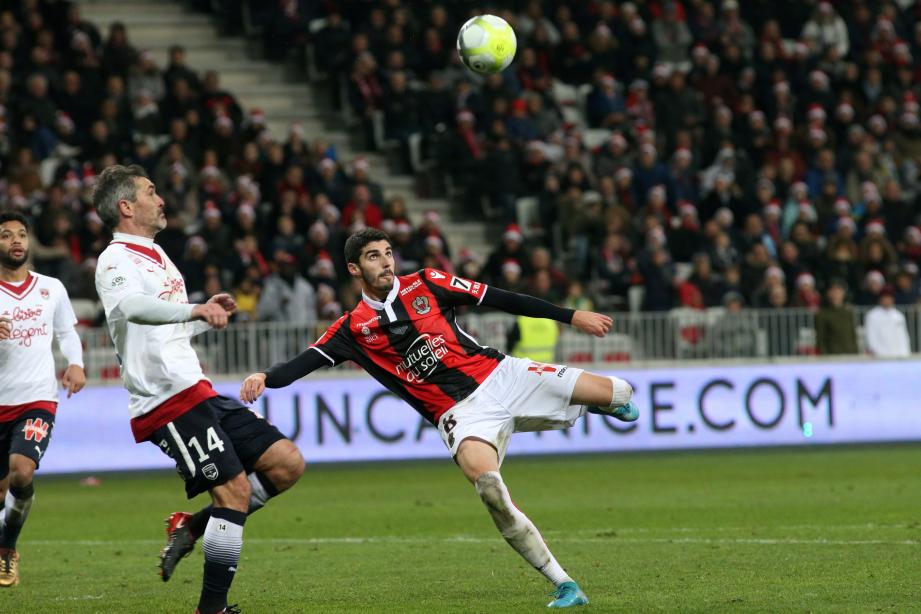 Nhận định b&oacute;ng đ&aacute; Nice vs Bordeaux, 2h45 ng&agrave;y 9/11: Vượt kh&oacute; nơi đất kh&aacute;ch
