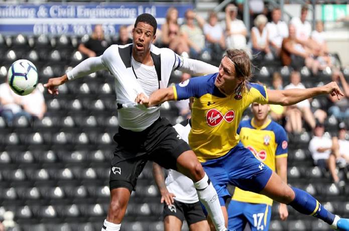 Soi k&egrave;o, dự đo&aacute;n Macao Bracknell vs Ipswich, 2h45 ng&agrave;y 8/11