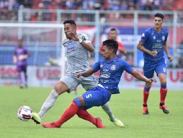Nhận định, soi k&egrave;o Persib Bandung vs Arema Malang, 15h00 ng&agrave;y 08/11