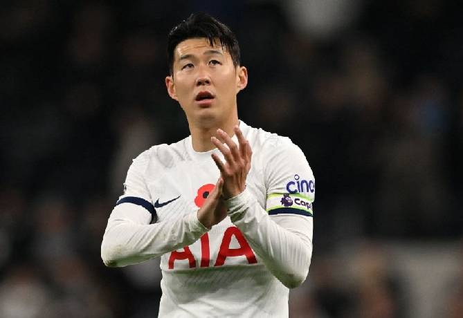 Si&ecirc;u drama: 9 người Tottenham thua thảm Chelsea 