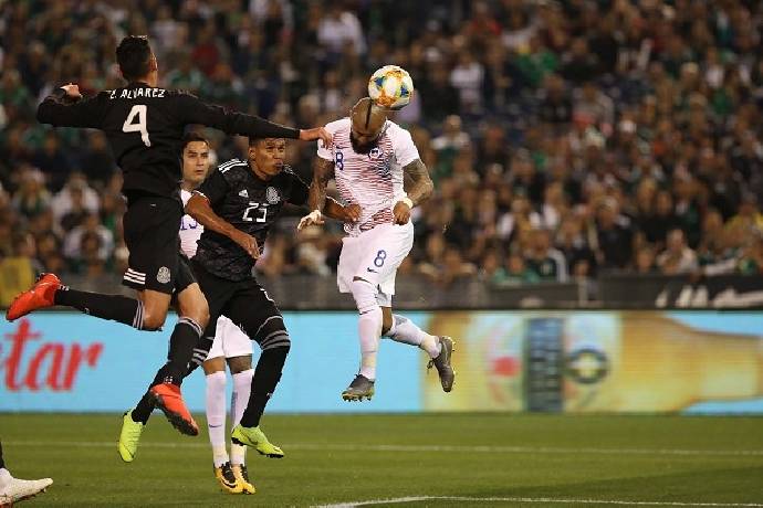 Soi k&egrave;o phạt g&oacute;c Mexico vs Chile, 10h05 ng&agrave;y 9/12