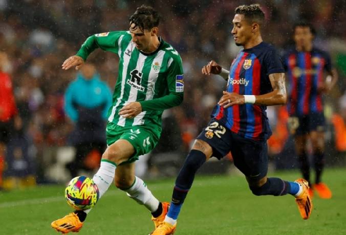 Chuy&ecirc;n gia dự đo&aacute;n Real Betis vs Barcelona, 22h15 ng&agrave;y 7/12