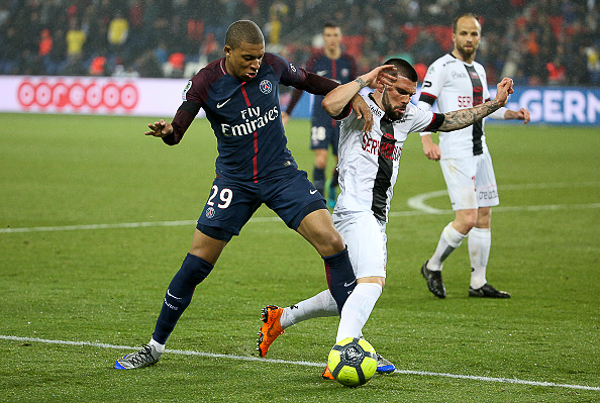 Dự đo&aacute;n PSG vs Guingamp (3h05 10/1) bởi Peter Staunton