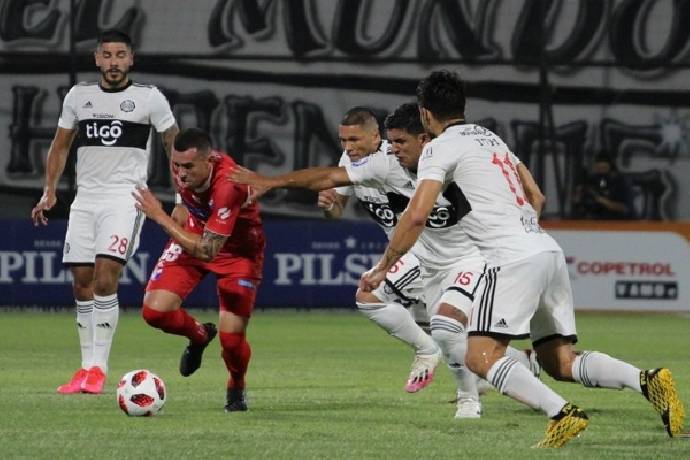 Soi k&egrave;o phạt g&oacute;c Cesar Vallejo vs Olimpia Asunci&oacute;n, 7h30 ng&agrave;y 10/2