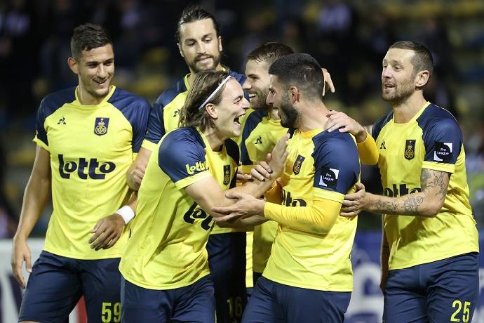 Nhận định, soi k&egrave;o St-Truidense vs Kortrijk, 02h45 ng&agrave;y 10/2: D&igrave;m kh&aacute;ch dưới đ&aacute;y