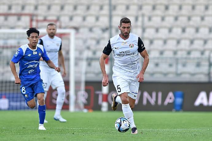 Nhận định, soi k&egrave;o Stal Mielec với Puszcza Niepolomice, 00h00 ng&agrave;y 10/02: N&iacute;u ch&acirc;n chủ nh&agrave;