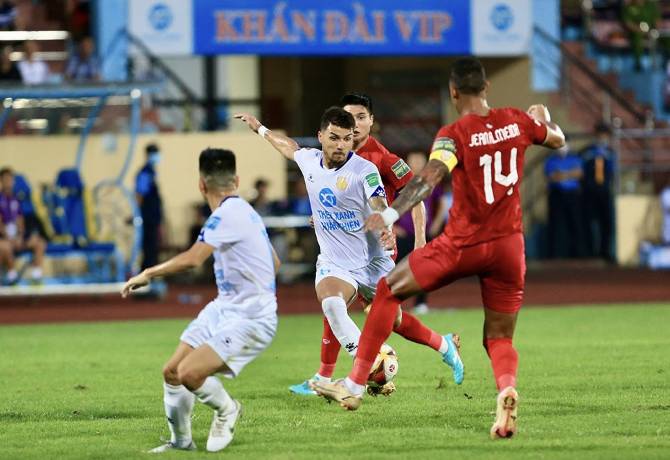 Nhận định, soi k&egrave;o Nam Định vs H&agrave; Tĩnh, 18h00 ng&agrave;y 9/2: Lịch sử gọi t&ecirc;n