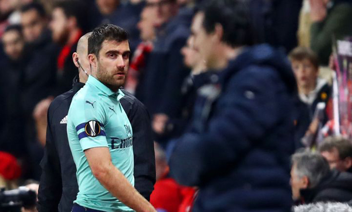 Arsenal thảm bại trước Rennes, Unai Emery &lsquo;chữa thẹn&rsquo; kiểu g&igrave;?