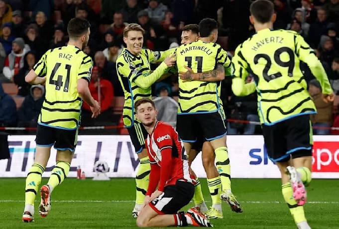 Soi k&egrave;o hiệp 1 Arsenal vs Brentford, 00h30 ng&agrave;y 10/3