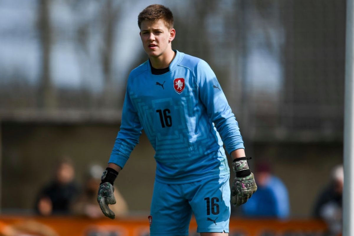 CH&Iacute;NH THỨC: T&acirc;n binh đầu ti&ecirc;n của MU l&agrave; một thủ m&ocirc;n