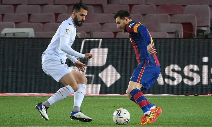 Nhận định Huesca vs Elche, 2h ng&agrave;y 10/4