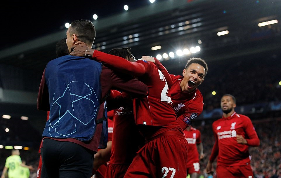 Ch&ugrave;m ảnh: Liverpool loại Barcelona ở b&aacute;n kết lượt về Cup C1 ch&acirc;u &Acirc;u