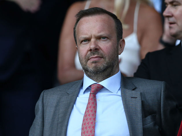 MU được duyệt chi 90 triệu Bảng gia cố h&agrave;ng thủ