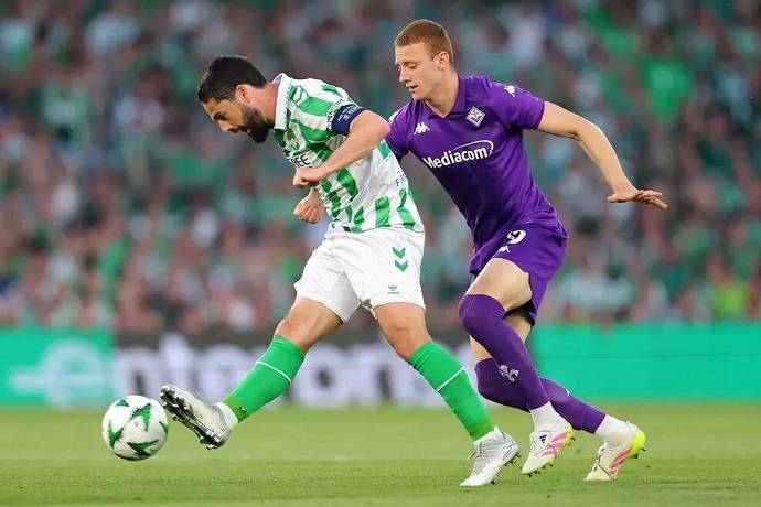 Soi k&egrave;o phạt g&oacute;c Fiorentina vs Real Betis, 2h00 ng&agrave;y 9/5