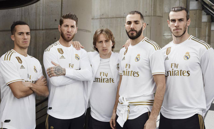 Real Madrid ra mắt &aacute;o đấu s&acirc;n nh&agrave; ch&iacute;nh thức m&ugrave;a 2019/20