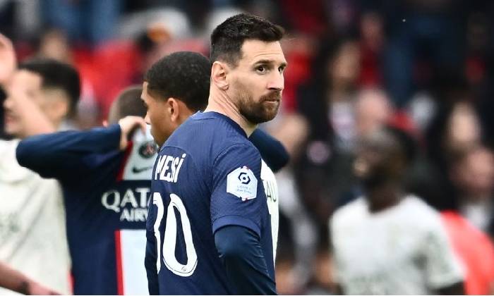 Messi tiết lộ sự thật đau l&ograve;ng khi kho&aacute;c &aacute;o PSG