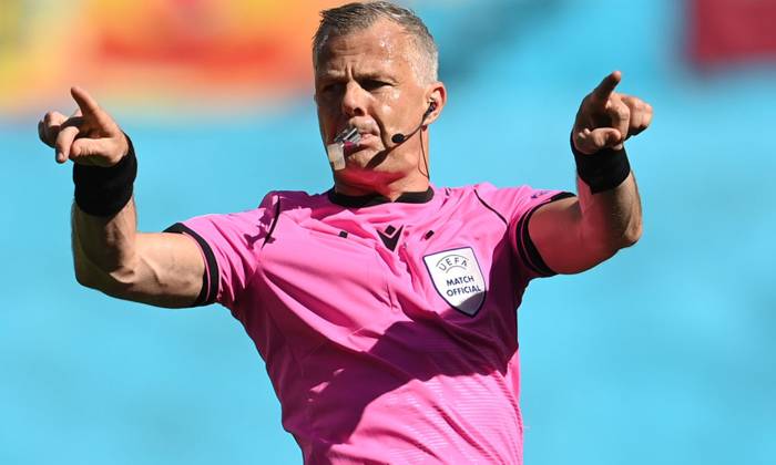 Trọng t&agrave;i trận chung kết EURO &Yacute; vs Anh: Bjorn Kuipers v&agrave; cuộc hội ngộ 7 năm