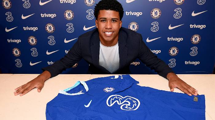 T&igrave;m người thay Busquets, Barca nhăm nhe tới 'tương lai' của Chelsea