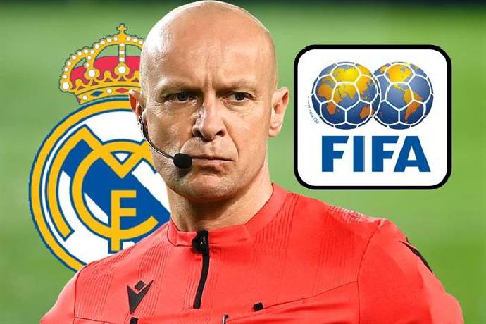 CĐV PSG phẫn nộ v&igrave; trọng t&agrave;i bắt trận gặp Real Madrid 