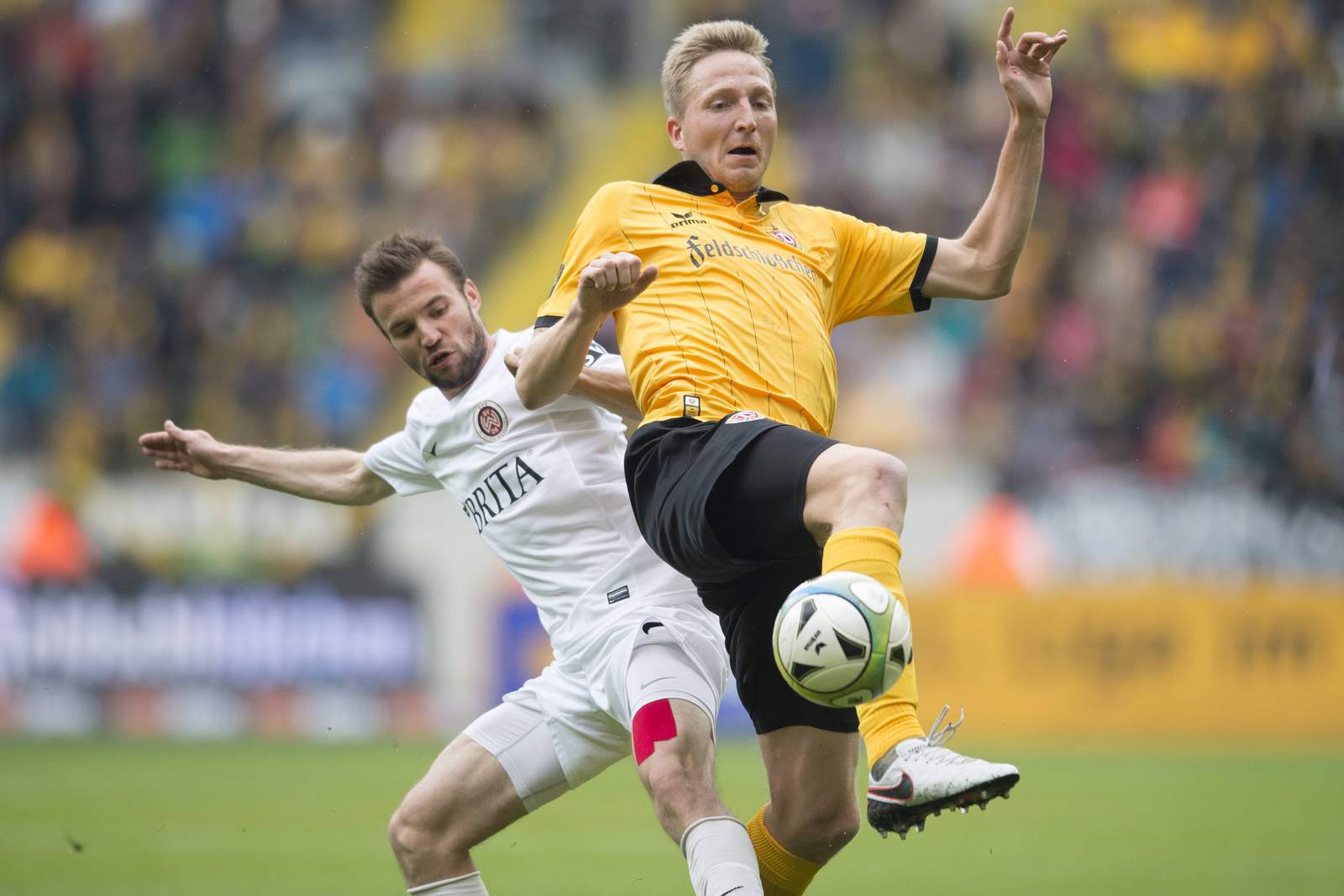 Ph&acirc;n t&iacute;ch tỷ lệ Dynamo Dresden vs Wehen, 0h30 ng&agrave;y 9/11