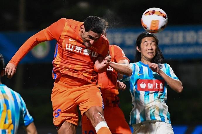 Soi k&egrave;o phạt g&oacute;c Wuhan vs Guangzhou City, 14h30 ng&agrave;y 8/11