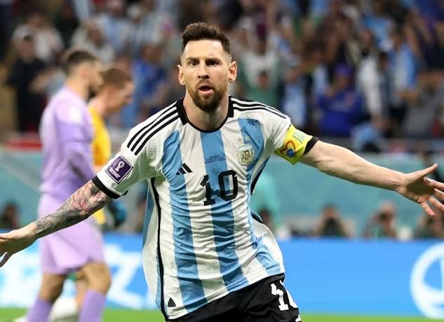 Đội h&igrave;nh ra s&acirc;n ch&iacute;nh thức H&agrave; Lan vs Argentina, 2h ng&agrave;y 10/12