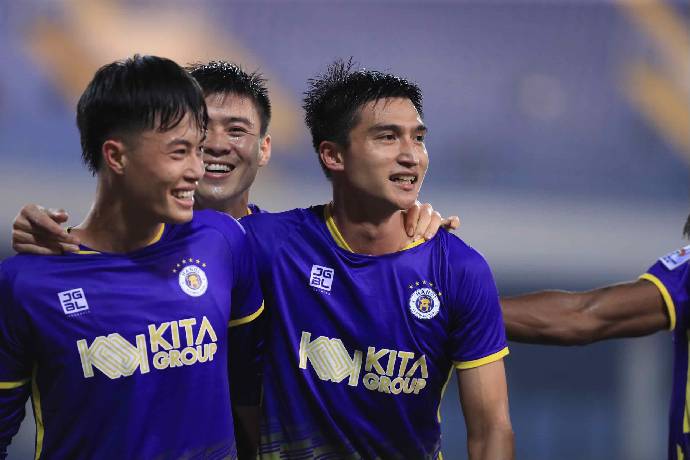 CLB H&agrave; Nội nhận cơn mưa lời khen từ truyền th&ocirc;ng ch&acirc;u &Aacute;