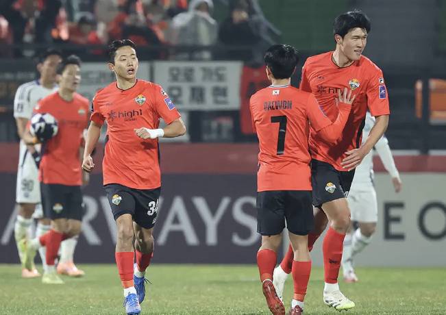 Nhận định, soi k&egrave;o Buriram United vs Gangwon, 19h15 ng&agrave;y 9/12: Điểm tựa s&acirc;n nh&agrave;