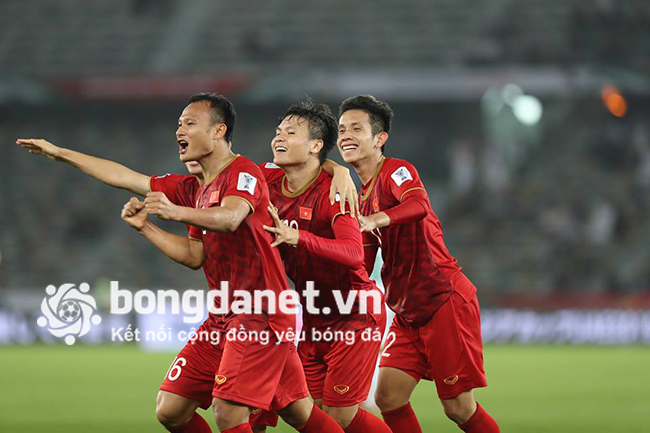 BXH FIFA mới nhất: Thua Iraq, ĐT Việt Nam tụt hạng kh&ocirc;ng phanh