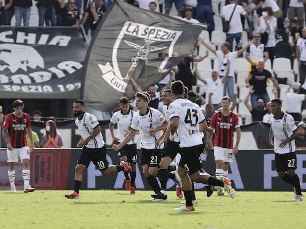 Nhận định, soi k&egrave;o Genoa vs Spezia, 0h30 ng&agrave;y 10/1