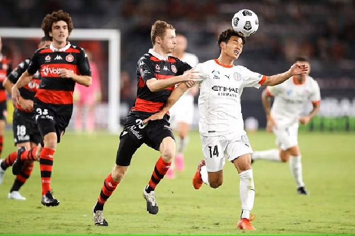Soi k&egrave;o phạt g&oacute;c Melbourne City vs Western Sydney, 14h45 ng&agrave;y 9/1