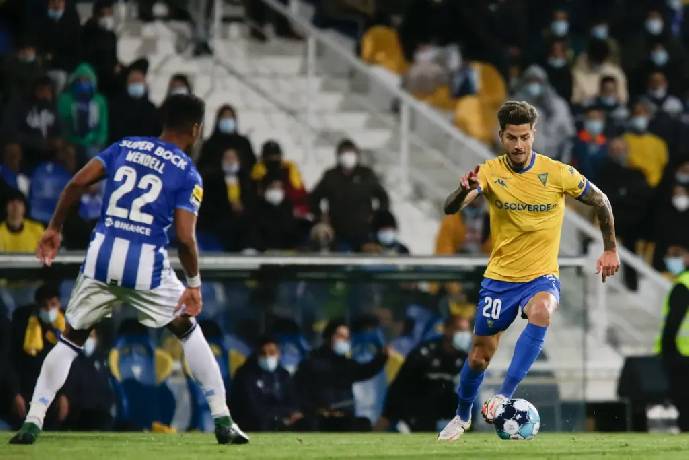 Nhận định, soi k&egrave;o Estoril Praia vs FC Porto, 3h45 ng&agrave;y 10/1