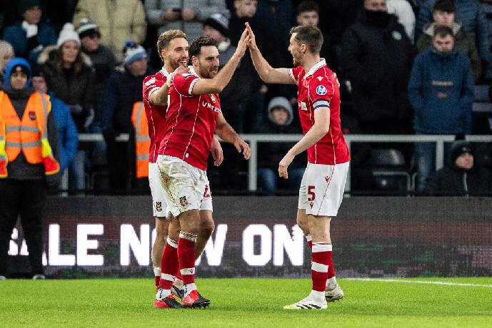 Nhận định, soi k&egrave;o Wrexham vs Nottingham, 2h30 ng&agrave;y 10/1: Giải m&atilde; hiện tượng