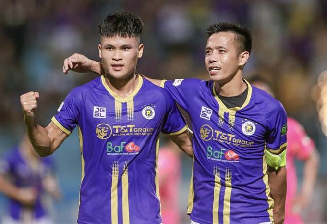 Đội h&igrave;nh ra s&acirc;n ch&iacute;nh thức H&agrave; Nội vs CAHN, 19h15 ng&agrave;y 9/2