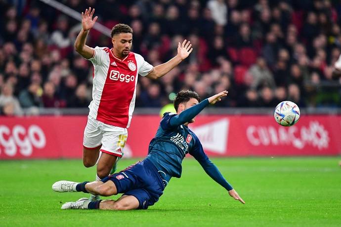 Ph&acirc;n t&iacute;ch k&egrave;o hiệp 1 Twente vs Ajax, 0h45 ng&agrave;y 10/2