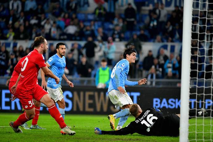 Nh&acirc;n định, soi k&egrave;o Lazio vs Monza, 21h00 ng&agrave;y 9/2: Hướng về Top 4