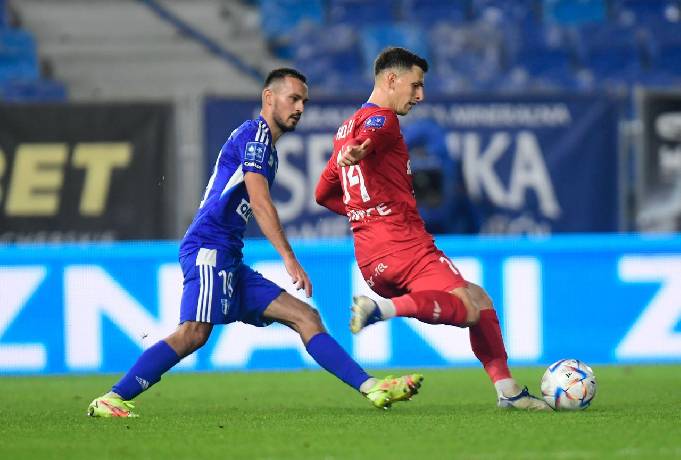 Nhận định, soi k&egrave;o Piast Gliwice vs Wisla Plock, 01h00 ng&agrave;y 10/2: Chia điểm!