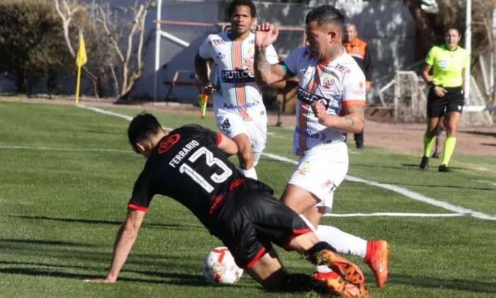 Nhận định, soi k&egrave;o Union La Calera vs Cobresal, 6h00 ng&agrave;y 10/2: Chia điểm