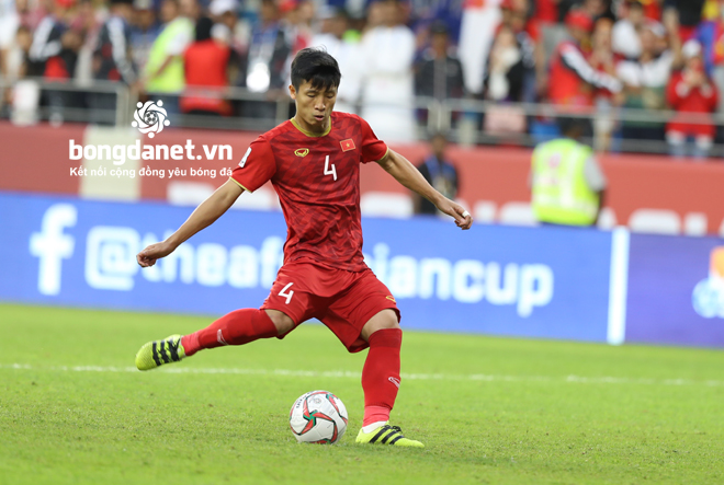 Tin tức b&oacute;ng đ&aacute; Việt Nam 9/3: Th&ecirc;m trung vệ ĐT Việt Nam chấn thương