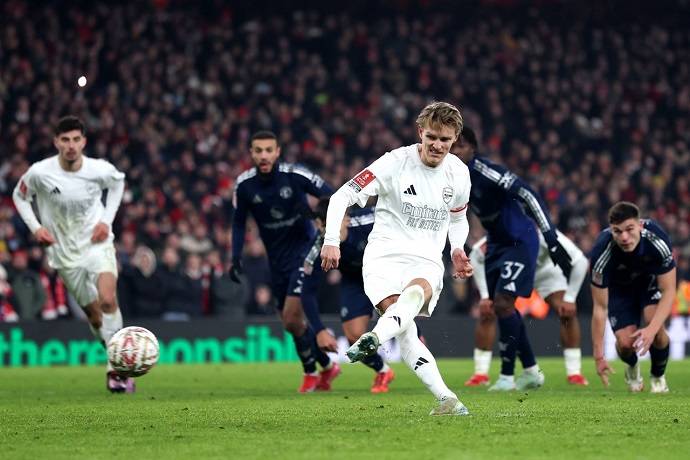 Si&ecirc;u m&aacute;y t&iacute;nh dự đo&aacute;n MU vs Arsenal, 23h30 ng&agrave;y 9/3