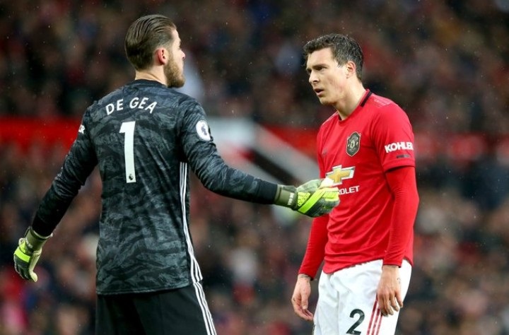 Victor Lindelof bất ngờ chia tay MU, đầu qu&acirc;n cho Vasteras SK