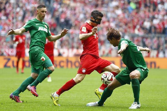 Soi k&egrave;o phạt g&oacute;c Bayern Munich vs Augsburg, 20h30 ng&agrave;y 9/4