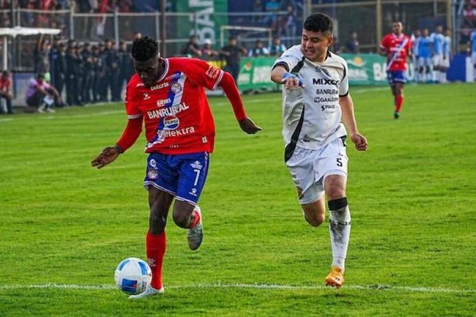 Nhận định, soi k&egrave;o Xelaju vs Mixco, 9h00 ng&agrave;y 10/4: Nối mạch bất bại