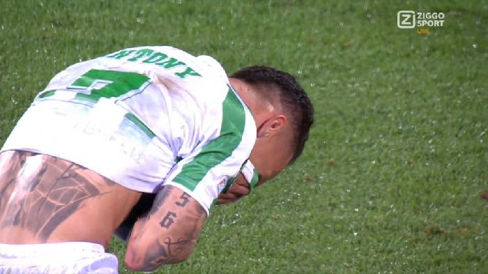 Antony bật kh&oacute;c, sắp l&agrave;m n&ecirc;n kỳ t&iacute;ch hiếm thấy trong lịch sử